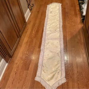 Rodeo Home Dresser Scarf Rouch Edge Fringe Ends 10 X 90